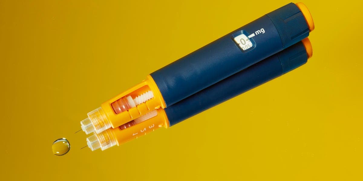 Medication injector used for Men's Health coverage of current weight-loss drug options.